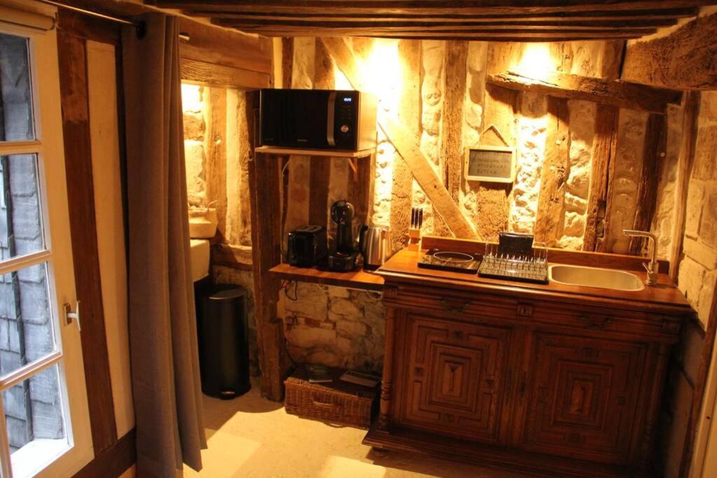Cosy Studio Place Sainte Catherine Honfleur Exterior foto